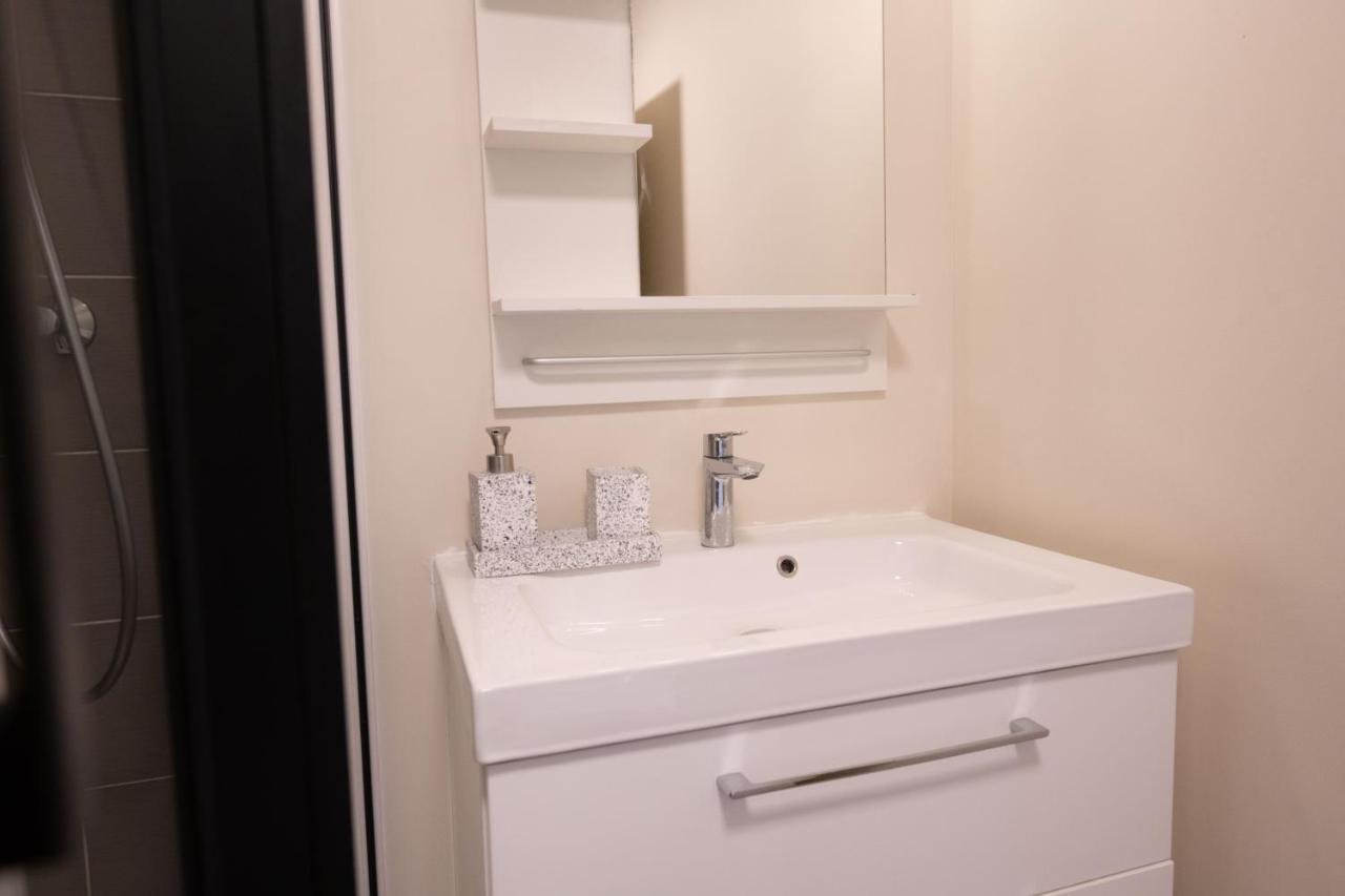 Machouart Le Duplex -Parking Gratuit Equipee Commodites- Apartment Обервил Екстериор снимка