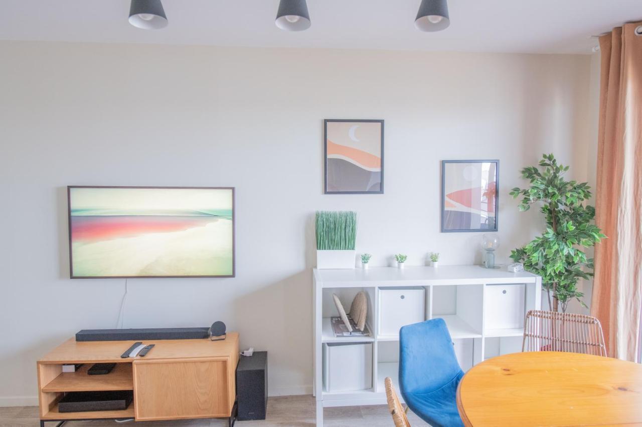 Machouart Le Duplex -Parking Gratuit Equipee Commodites- Apartment Обервил Екстериор снимка
